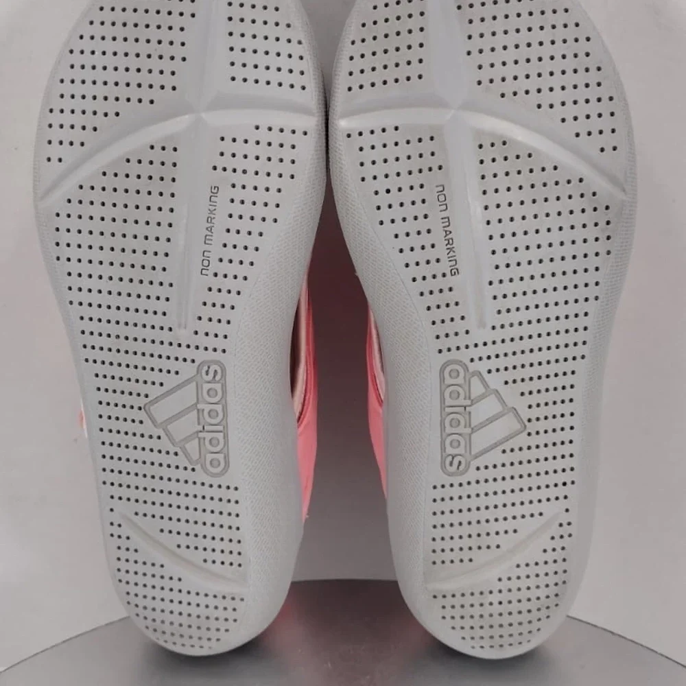 Adidas Kids Water Shoes in  size 1 kids pre owned Exellent condition